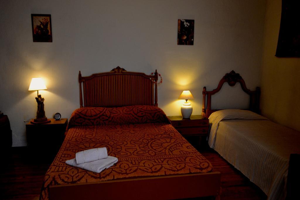 Hotel Casona La Boheme Buenos Aires Zimmer foto